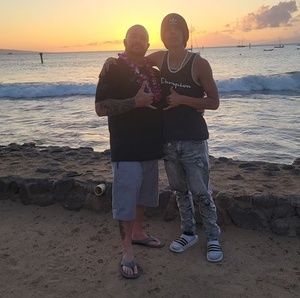 Meet your Posher, Adam